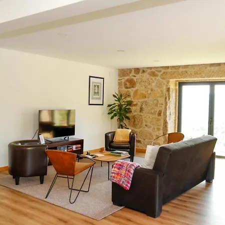 Casa Da Belina : Casa De Ferias Com Piscina, Labruja, 別荘