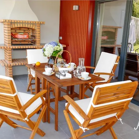 Vakantiehuis Casa Da Belina : Casa De Ferias Com Piscina, Labruja, *