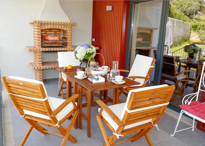 בית נופש Casa Da Belina : Casa De Ferias Com Piscina, Labruja, *